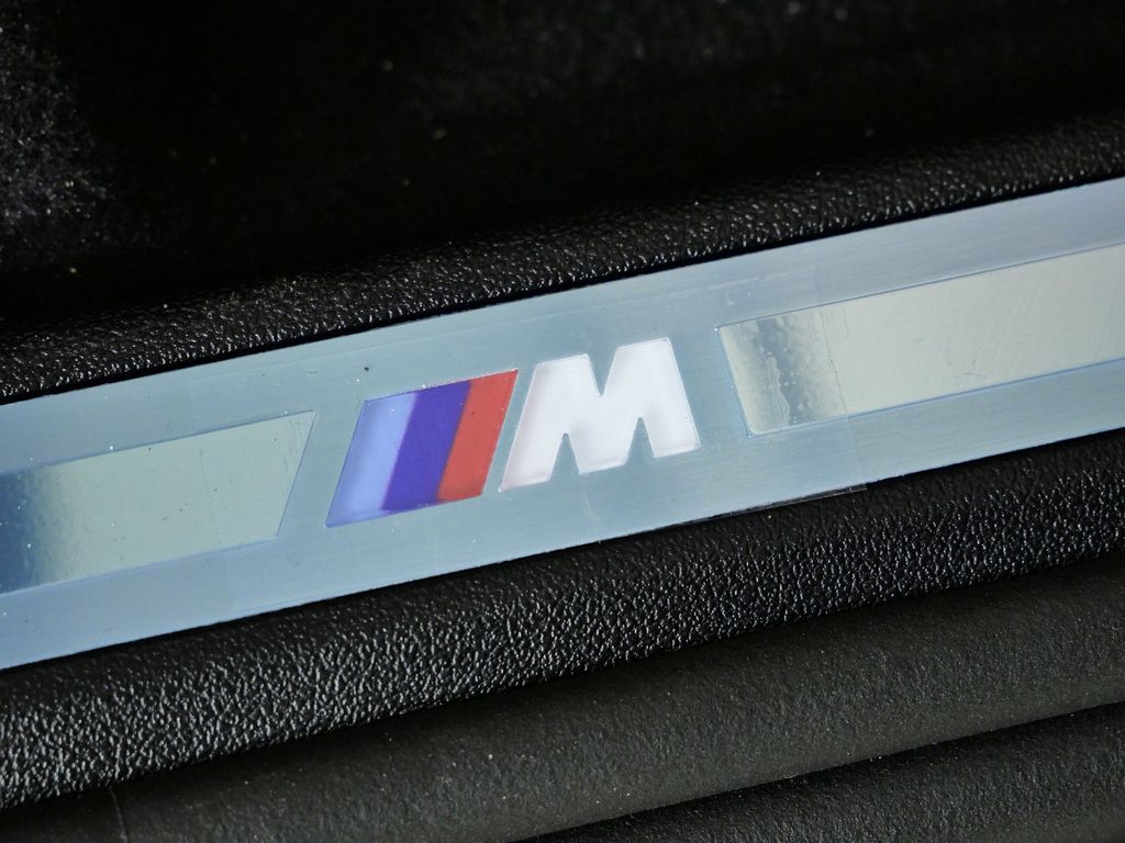 Thumbnail: 2026 BMW X5 - 23