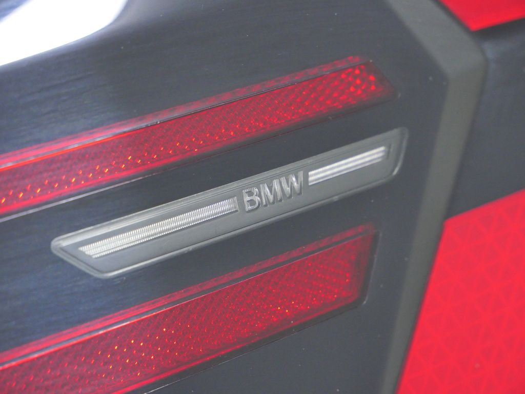 Thumbnail: 2026 BMW X5 - 18