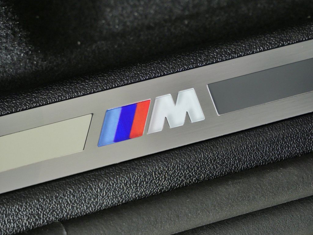 Thumbnail: 2026 BMW X5 - 23