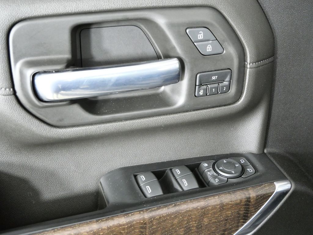 Thumbnail: 2022 GMC Sierra 2500 - 35