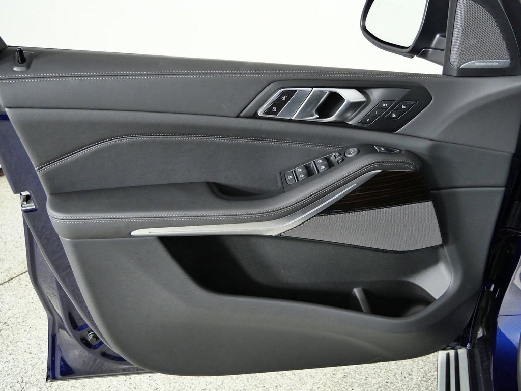 Thumbnail: 2026 BMW X5 - 35