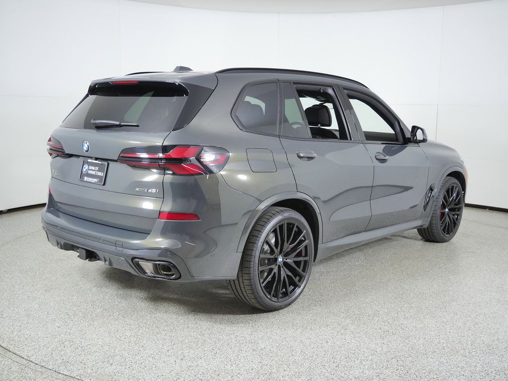 Thumbnail: 2026 BMW X5 - 9
