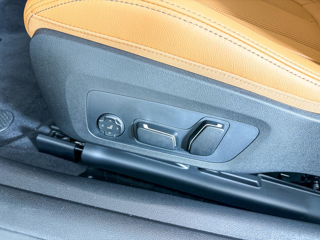 Thumbnail: 2026 BMW 4 Series - 31