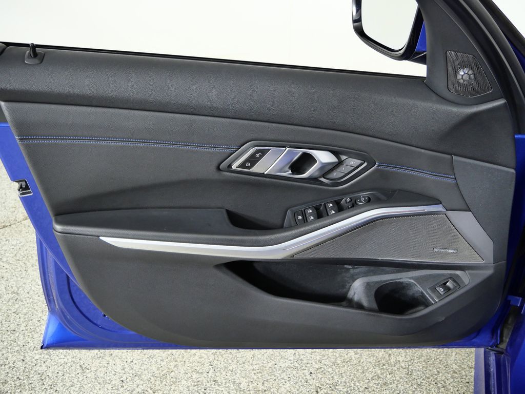 Thumbnail: 2019 BMW 3 Series - 33