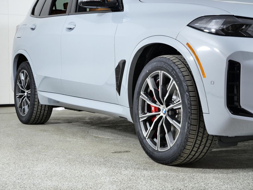 Thumbnail: 2026 BMW X5 - 6