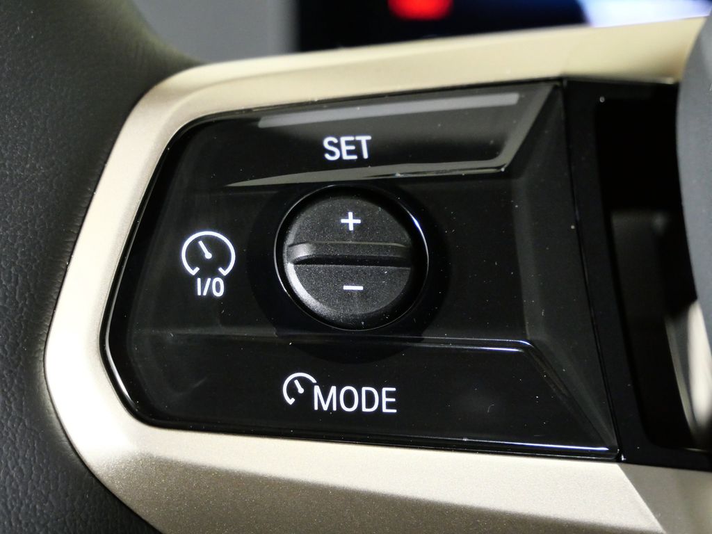 Thumbnail: 2026 BMW iX - 39