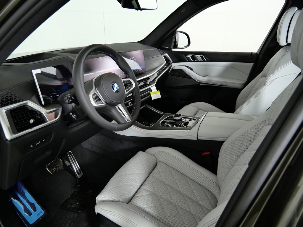 Thumbnail: 2026 BMW X5 - 35