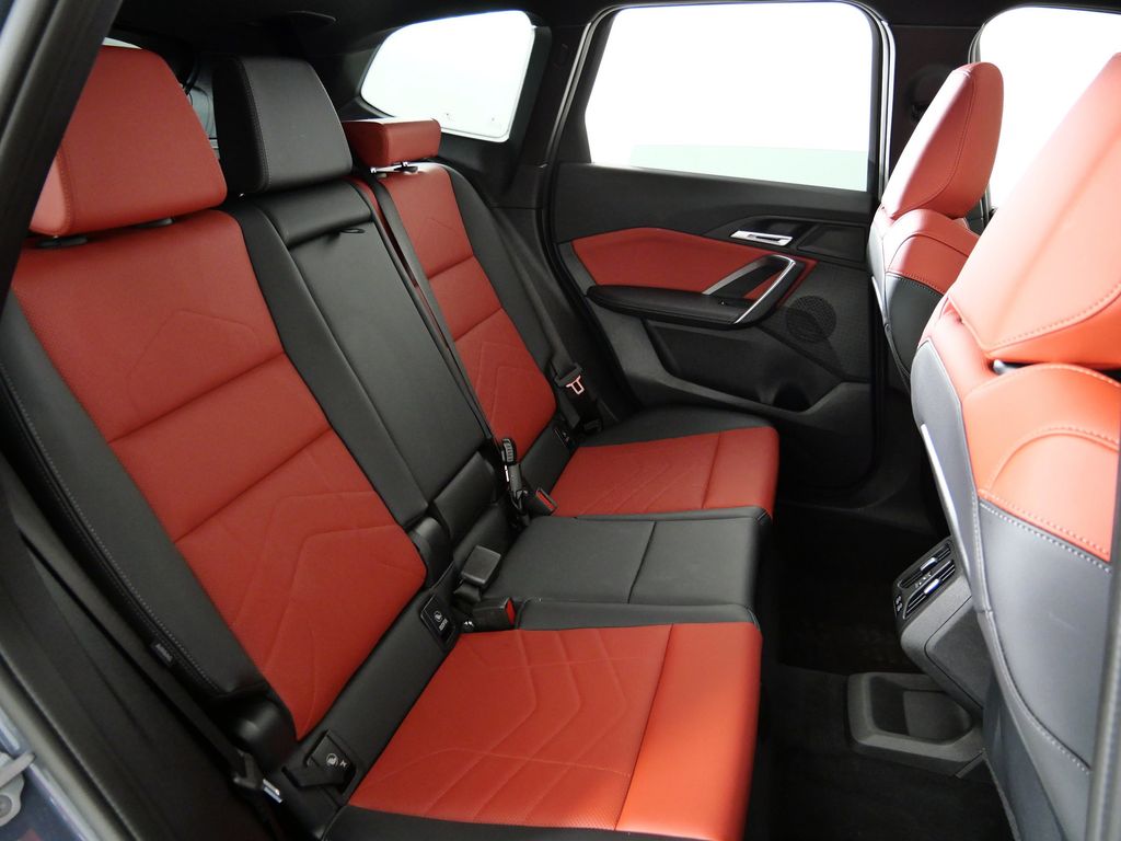 Thumbnail: 2025 BMW X1 - 30