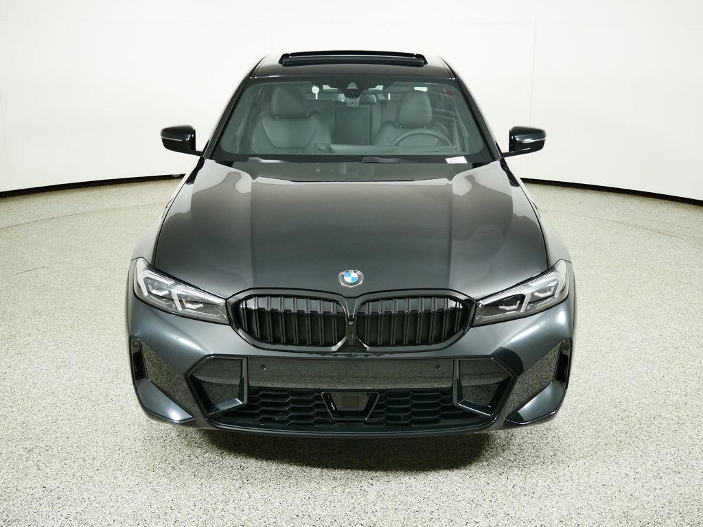 Thumbnail: 2025 BMW 3 Series - 15