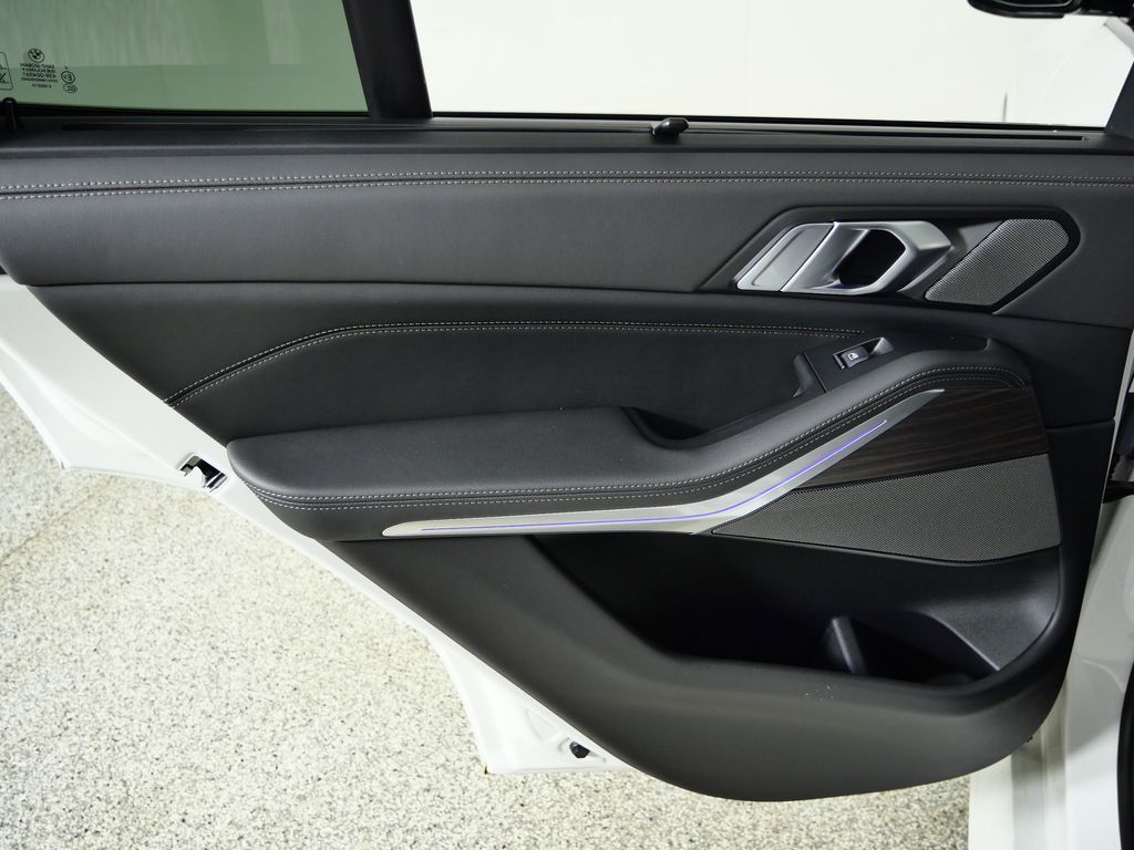 Thumbnail: 2026 BMW X5 - 31