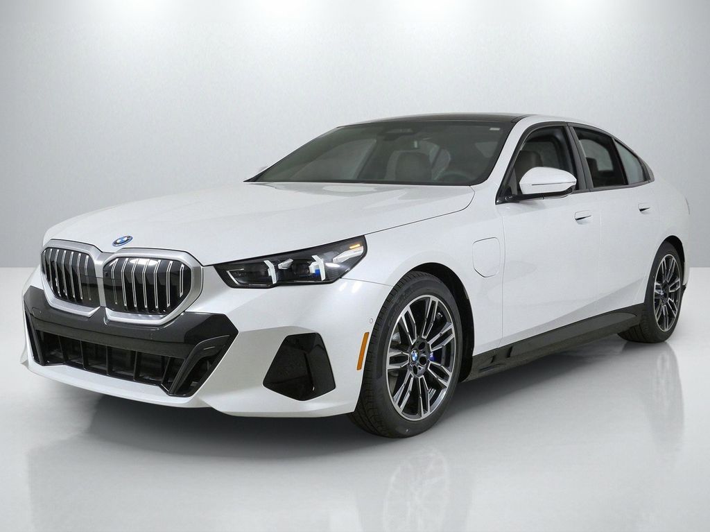 2027 BMW 5 Series 550i -
                  Wayzata, MN