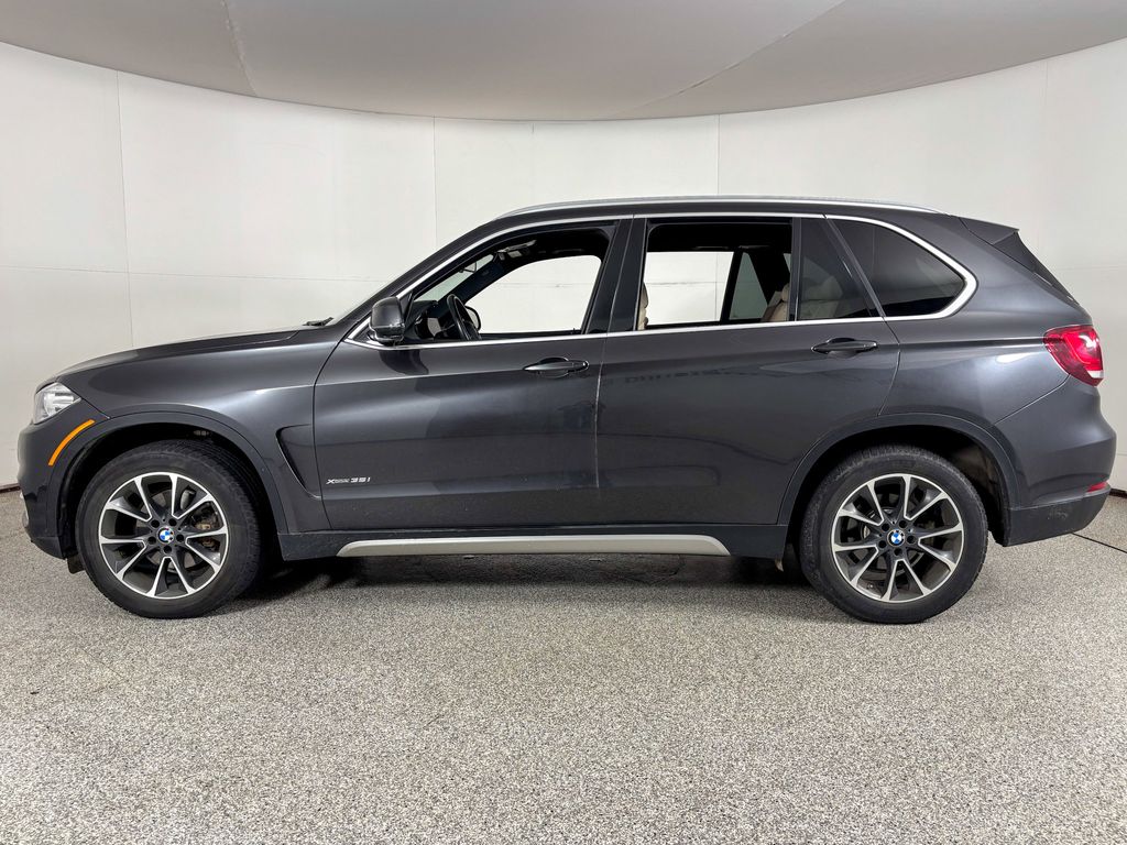 Thumbnail: 2017 BMW X5 - 6