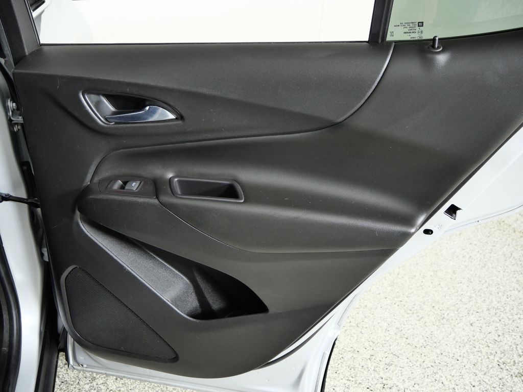 Thumbnail: 2021 Chevrolet Equinox - 24