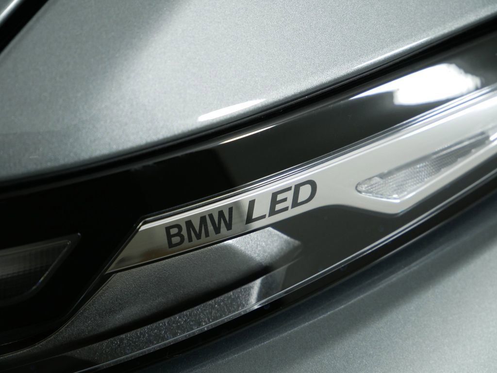 Thumbnail: 2026 BMW X7 - 19