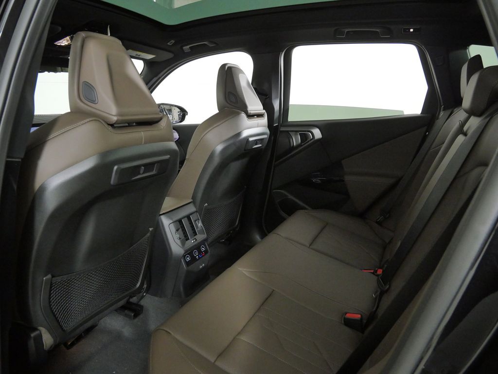 Thumbnail: 2026 BMW X3 - 30