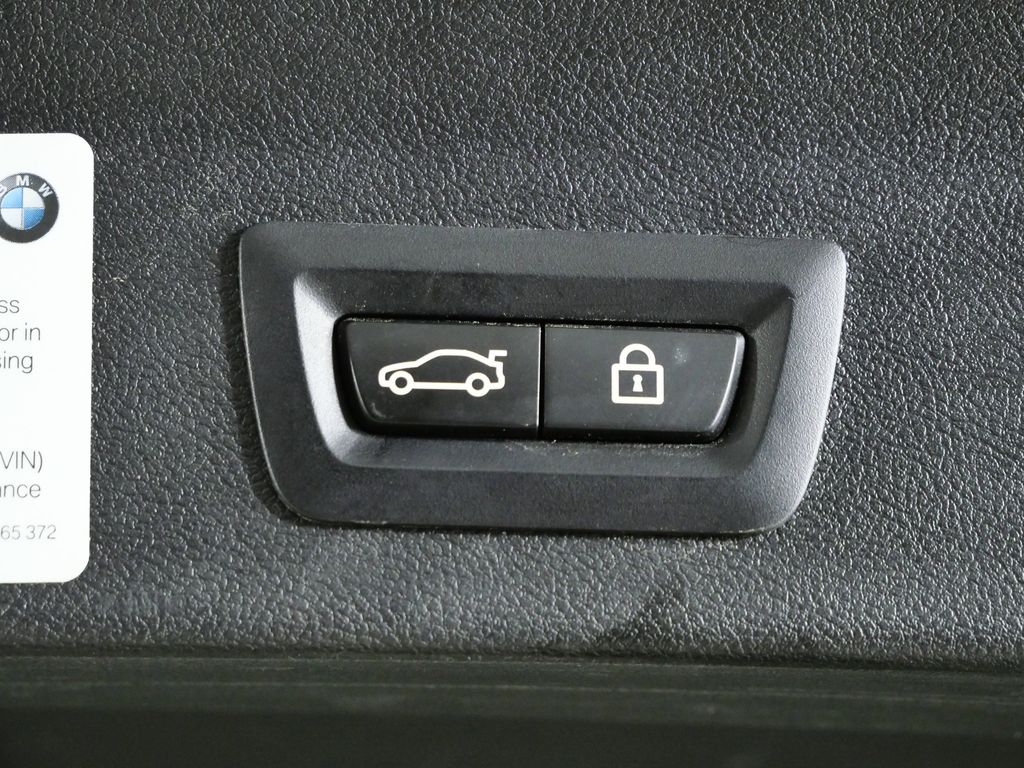 Thumbnail: 2022 BMW X3 - 33