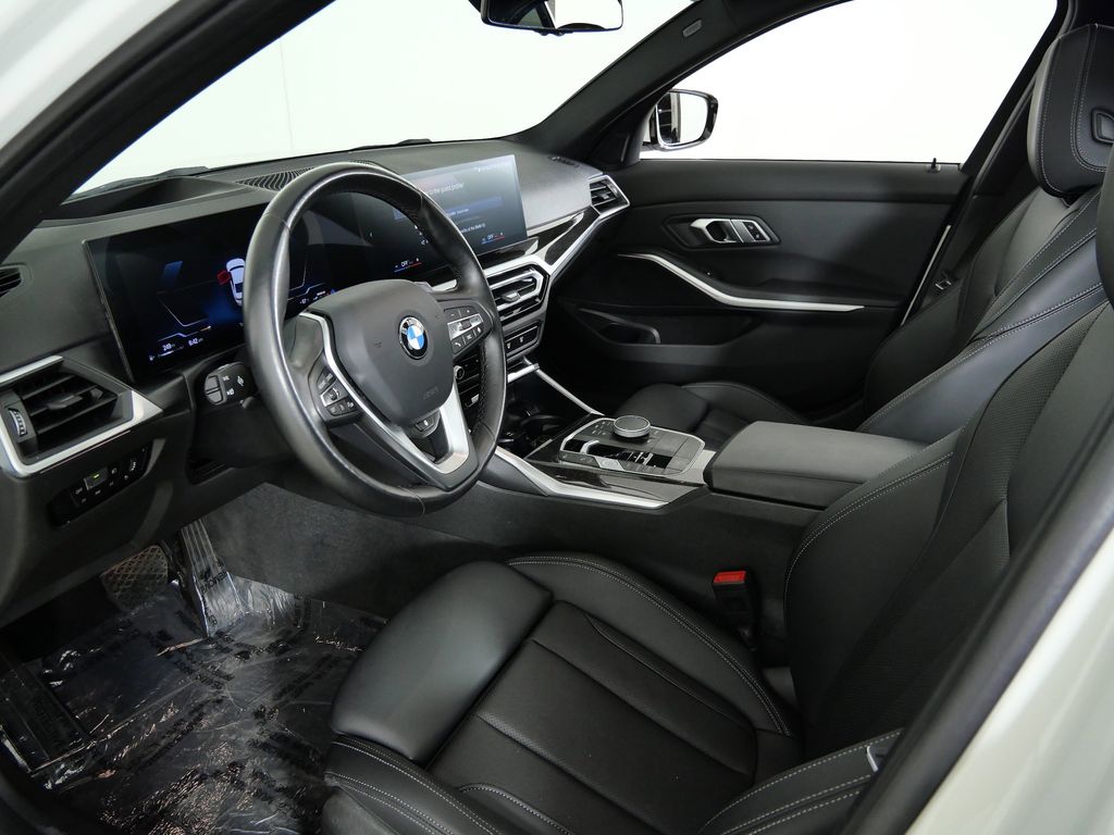 Thumbnail: 2023 BMW 3 Series - 37