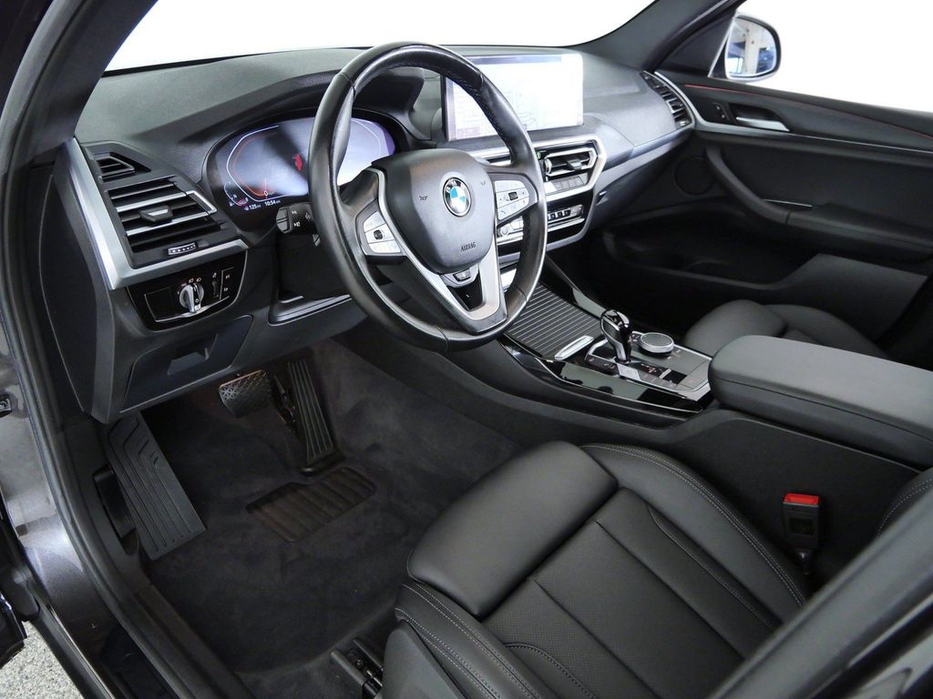 Thumbnail: 2023 BMW X3 - 33