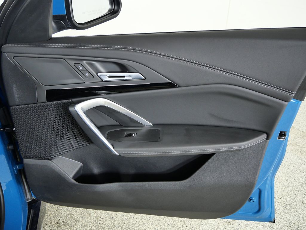 Thumbnail: 2025 BMW X1 - 23