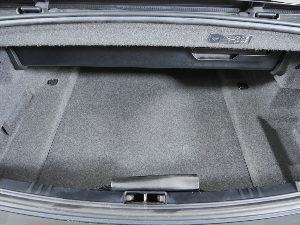 Thumbnail: 2008 BMW 6 Series - 25