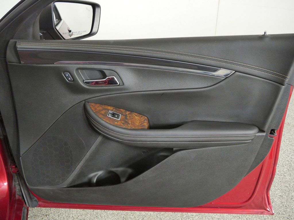 Thumbnail: 2014 Chevrolet Impala - 20
