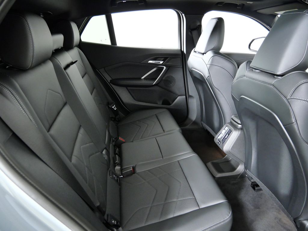 Thumbnail: 2026 BMW X2 - 25