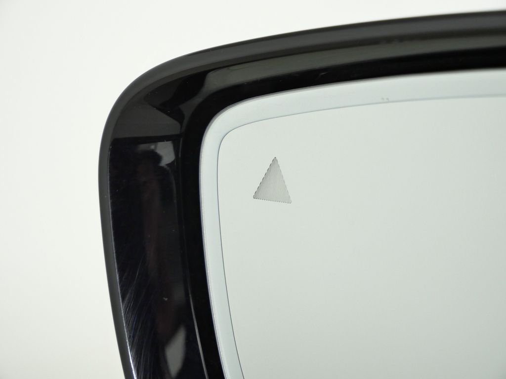 Thumbnail: 2023 BMW 3 Series - 40