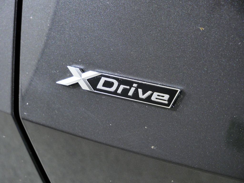 Thumbnail: 2026 BMW X3 - 13