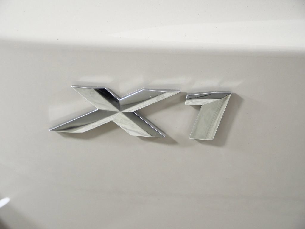 Thumbnail: 2026 BMW X1 - 15