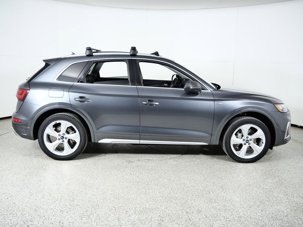 Thumbnail: 2023 Audi Q5 - 9