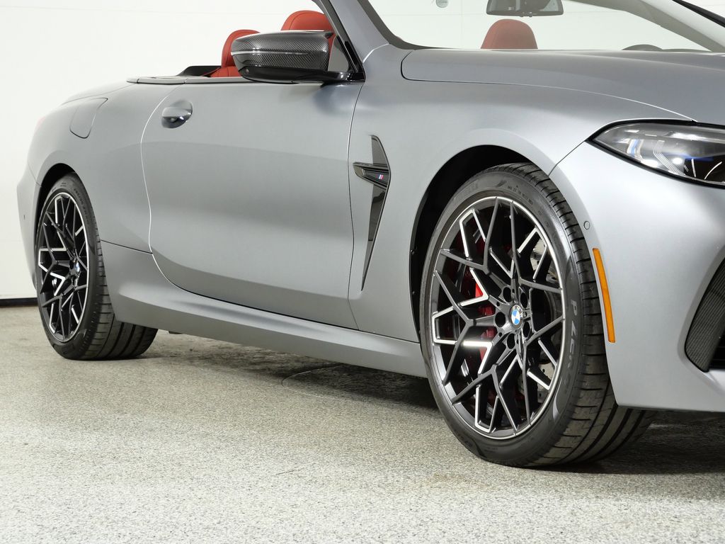 Thumbnail: 2024 BMW M8 - 7