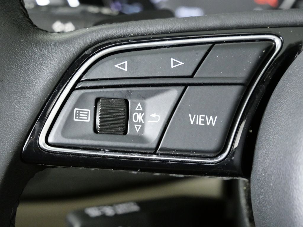 Thumbnail: 2021 Audi A4 - 41