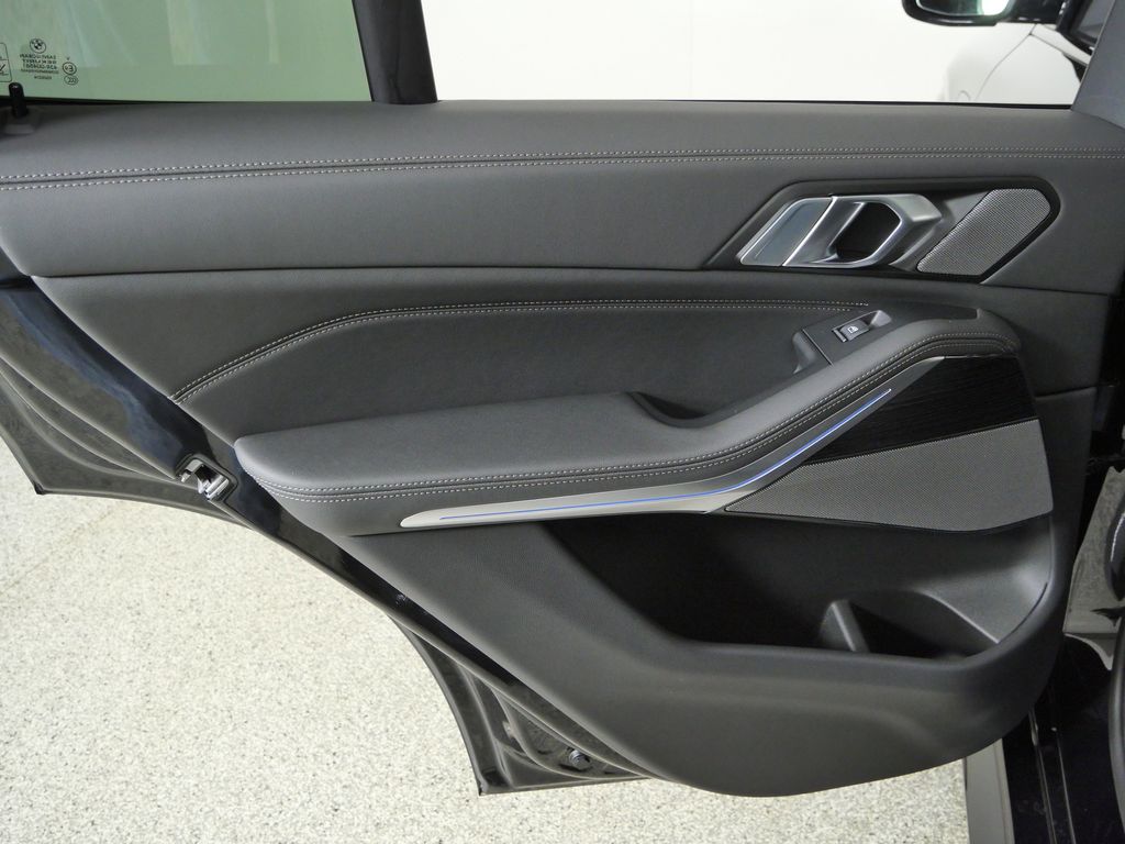 Thumbnail: 2026 BMW X5 - 31