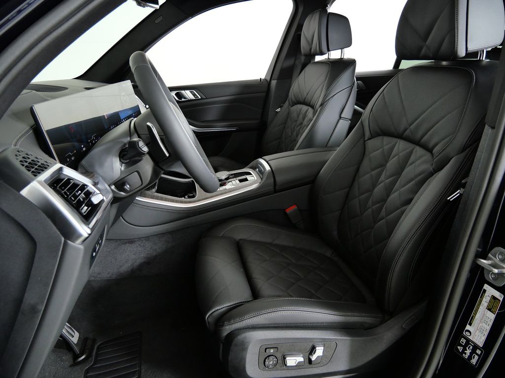 Thumbnail: 2026 BMW X5 - 36