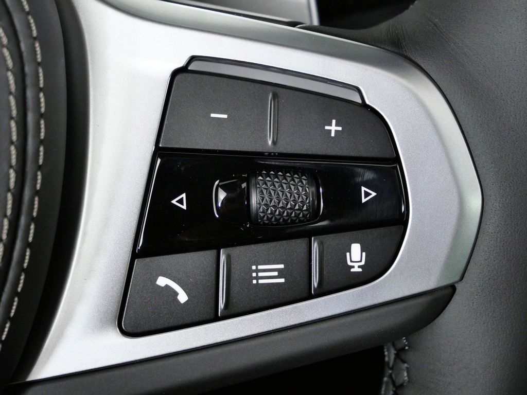 Thumbnail: 2026 BMW X5 - 42