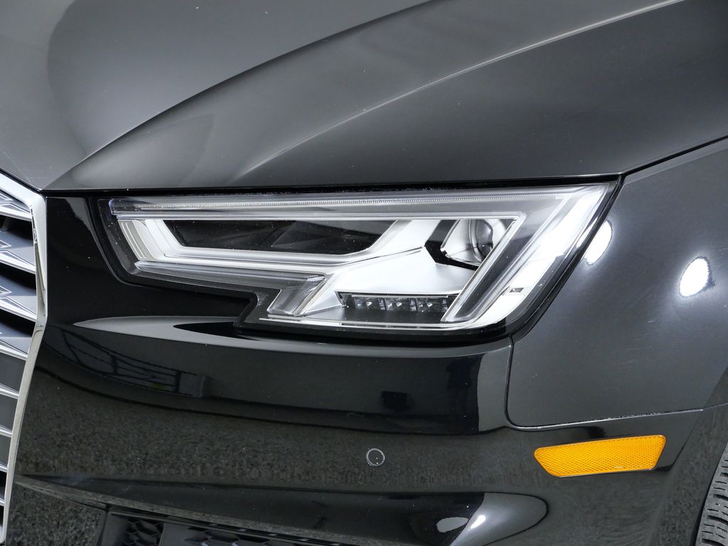 Thumbnail: 2018 Audi A4 - 4