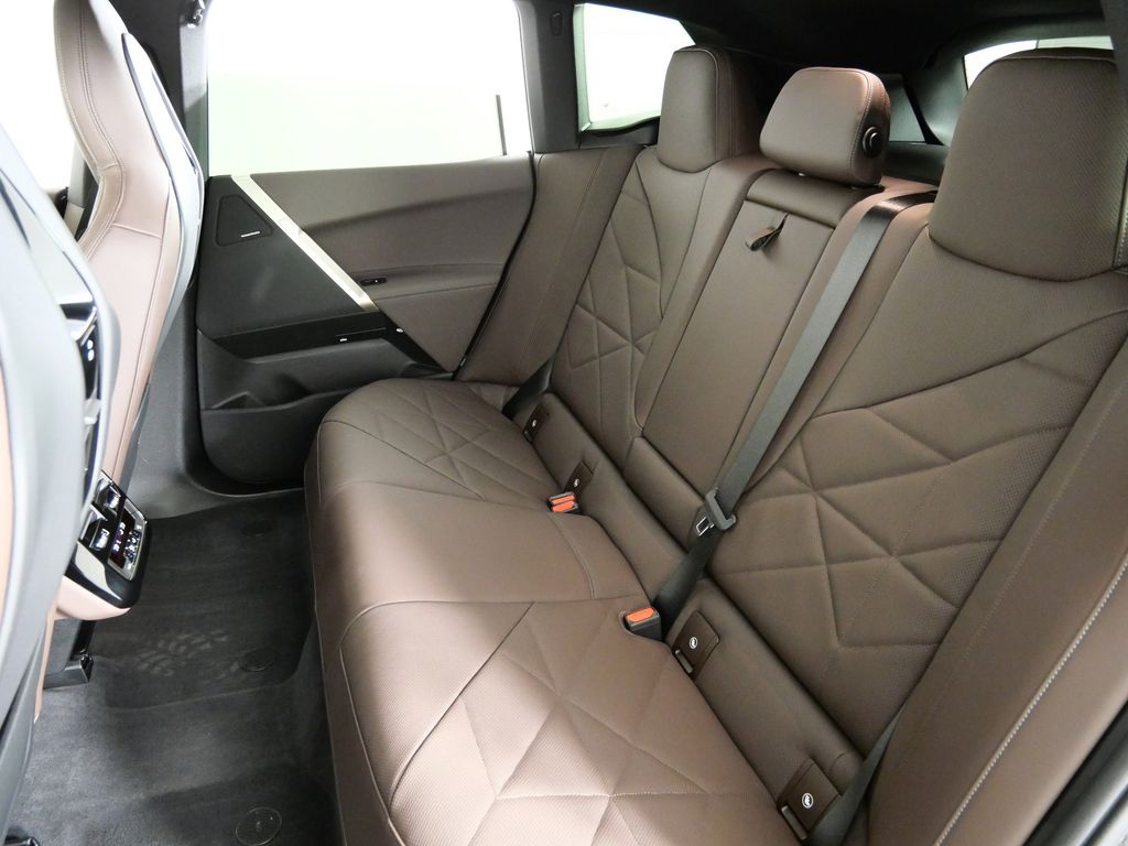 Thumbnail: 2025 BMW iX - 36