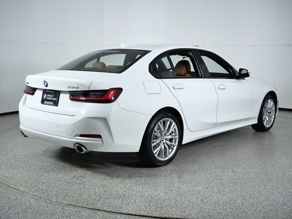 Thumbnail: 2023 BMW 3 Series - 11