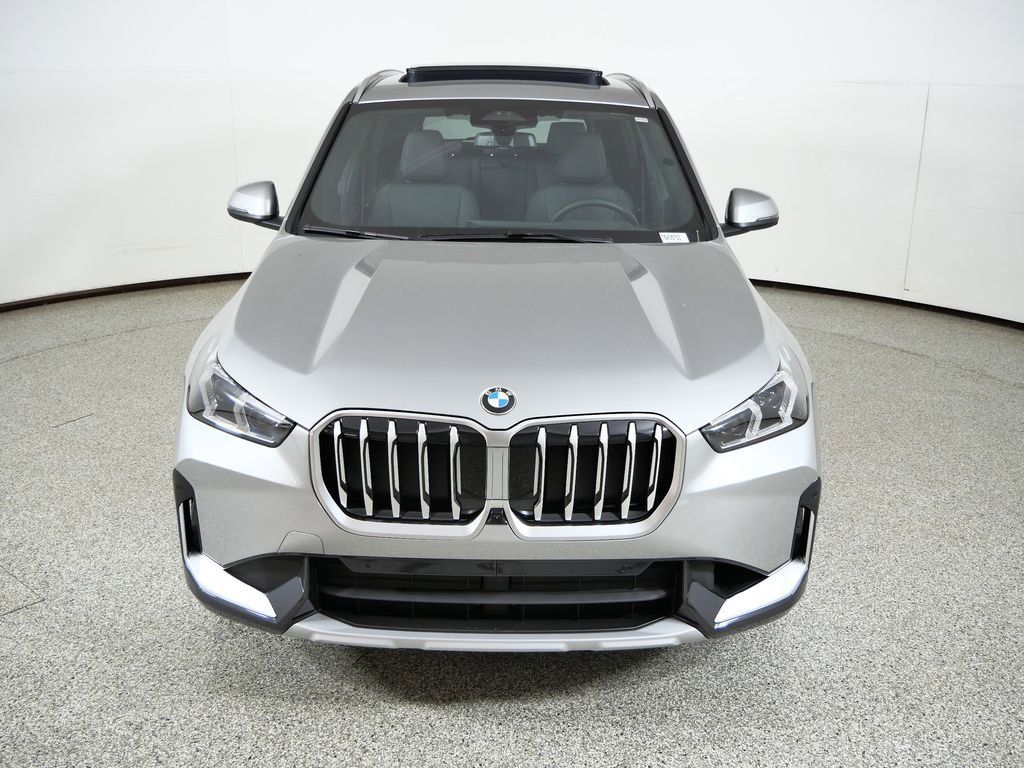 Thumbnail: 2026 BMW X1 - 18