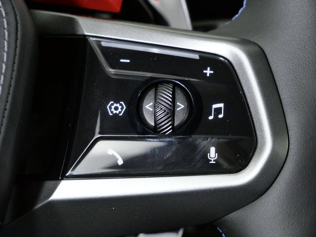 Thumbnail: 2026 BMW M5 - 42