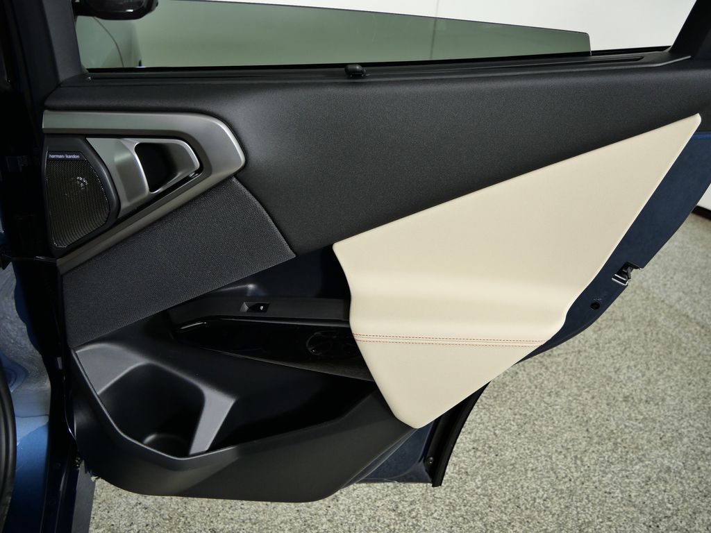 Thumbnail: 2026 BMW X3 - 25