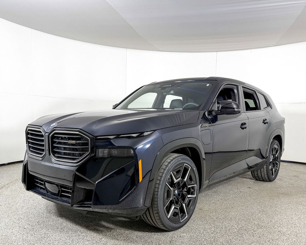 2025 BMW XM  -
                  Wayzata, MN