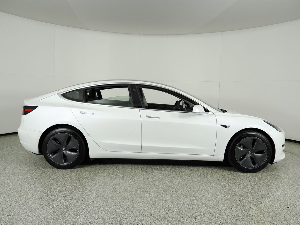 Thumbnail: 2020 Tesla Model 3 - 8