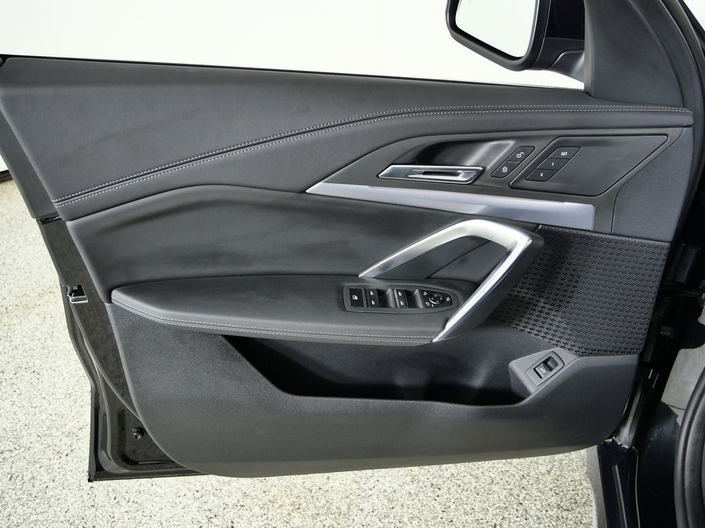 Thumbnail: 2025 BMW X1 - 36