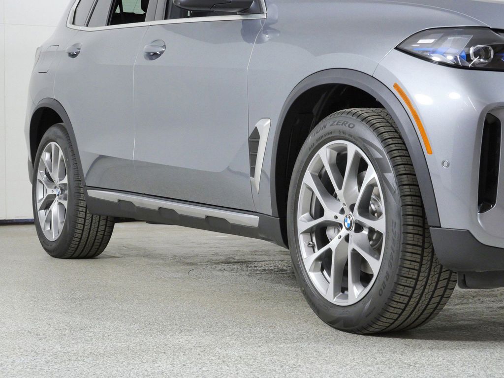 Thumbnail: 2026 BMW X5 - 6