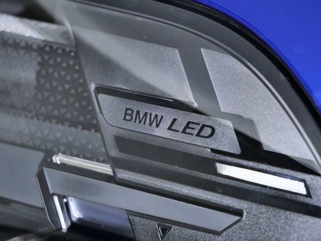 Thumbnail: 2026 BMW X5 - 4