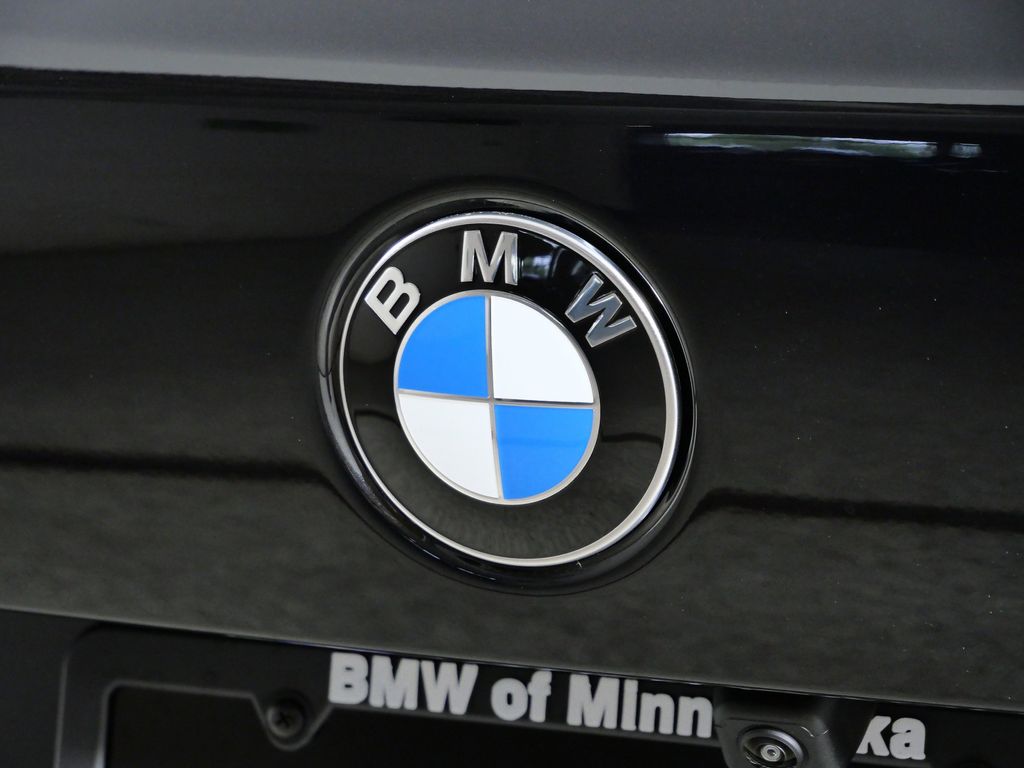 Thumbnail: 2026 BMW X5 - 11