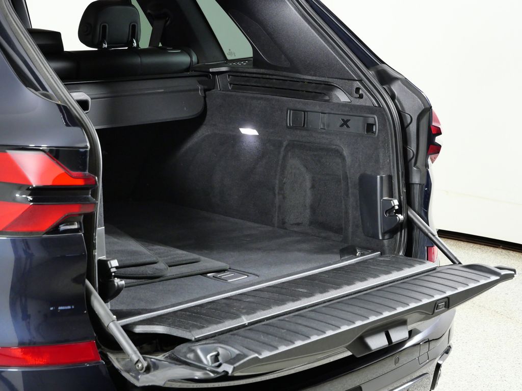 Thumbnail: 2024 BMW X5 - 34