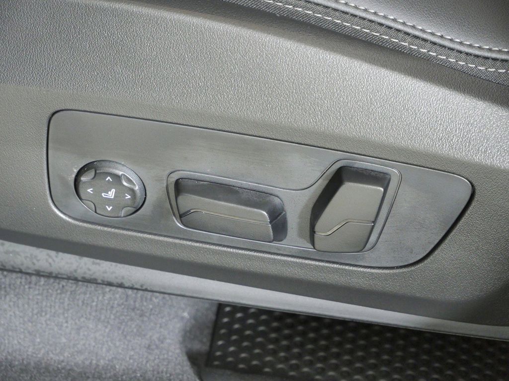 Thumbnail: 2026 BMW X1 - 37