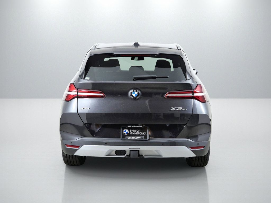 Thumbnail: 2026 BMW X3 - 10